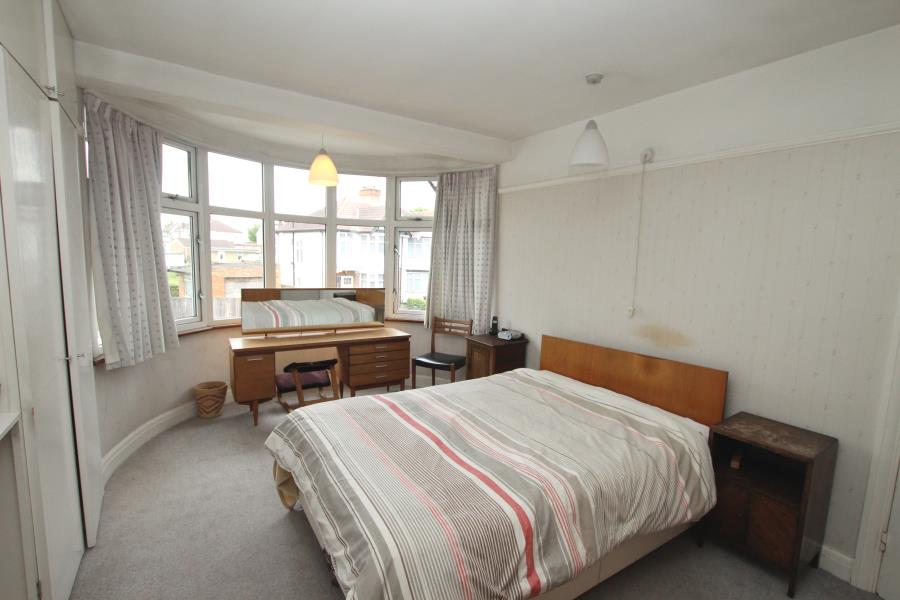 Kenton Park Crescent, HA3 8TZ Salter McGuinness