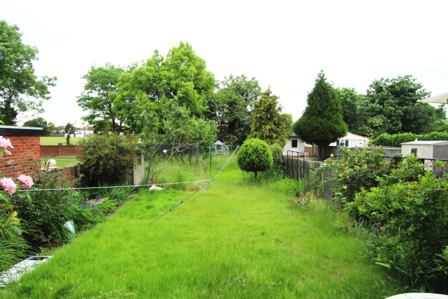 Kenton Park Crescent, HA3 8TZ Salter McGuinness