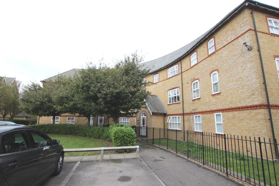 Chamberlayne Ave, Preston Road HA9 8ST