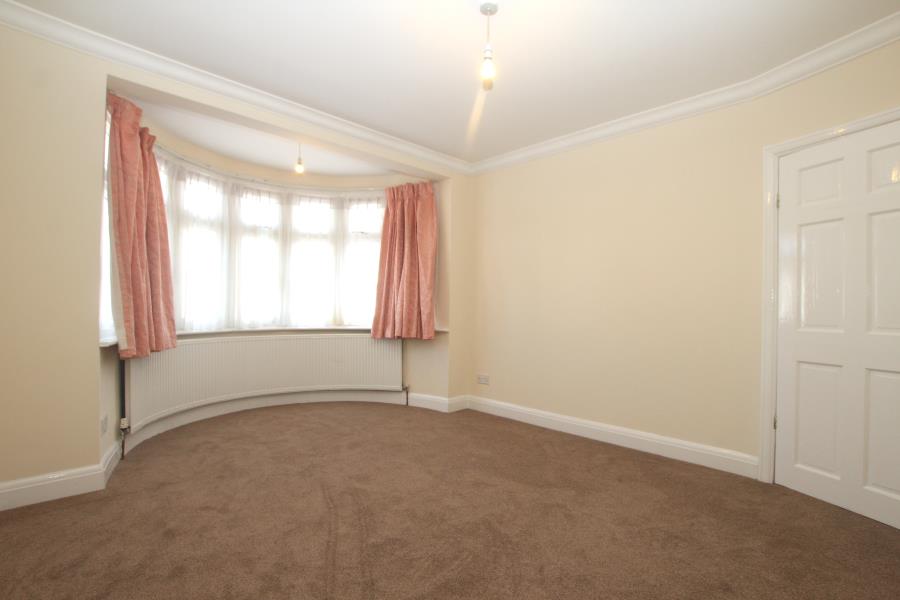 Christchurch Avenue, Kenton, HA3 8NB Salter McGuinness