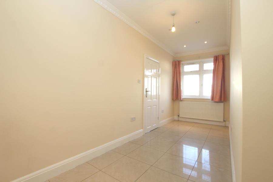 Christchurch Avenue, Kenton, HA3 8NB Salter McGuinness