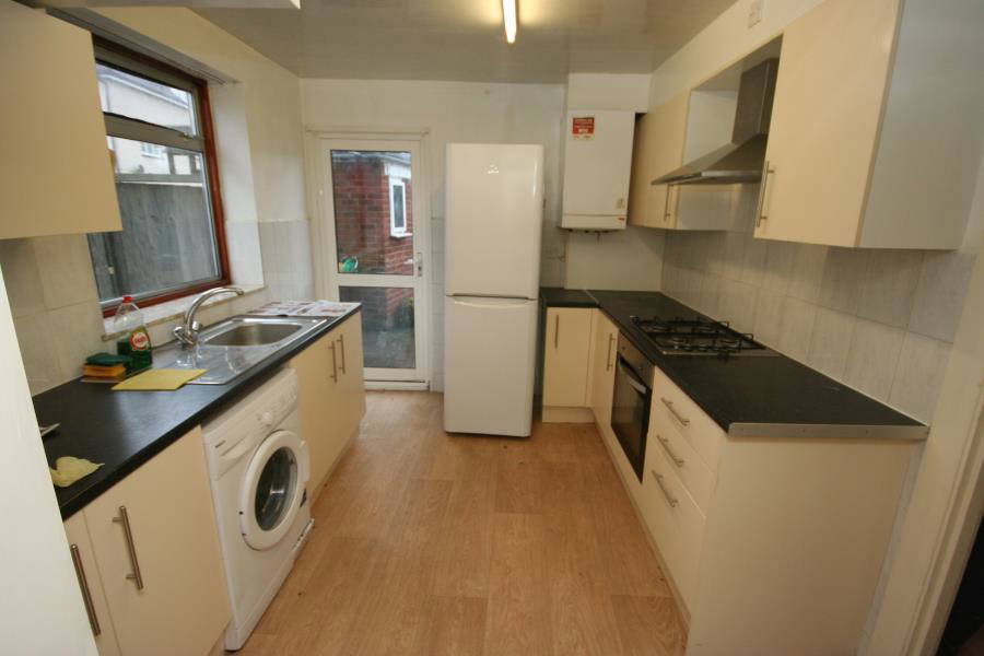 Sudbury – Large 3/4 Bedroom House