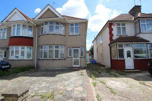 Charlton Road, Kenton, HA3 9HN