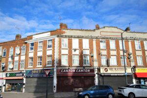 North Parade, Mollison Way, Edgware HA8 5QH
