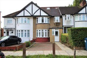 Dryden Road, Harrow Weald HA3 7JZ