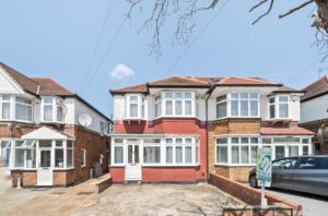 Clydesdale Avenue, Stanmore, HA7 1LN