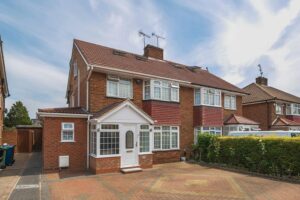 Kenton Lane, Kenton, HA3 8RJ