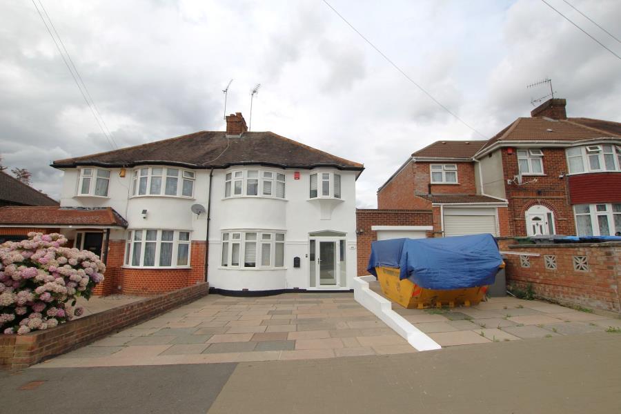 Wykeham Hill, Wembley