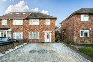 Kenton Lane, Kenton, HA3 8RY