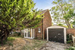 Kempton Avenue, Northolt, UB5 4HG